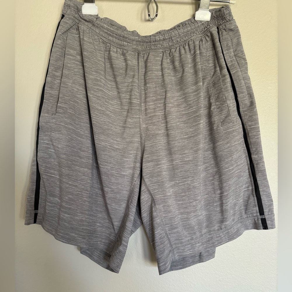 Lululemon pace breaker 9” shorts